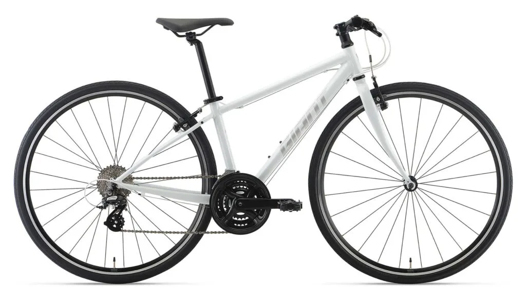 GIANT ESCAPE R3 700C アルミ 24速 430mm 白クロス GIANT ESCAPE R3 700C アルミ 24速 430mm 白クロス GIANT